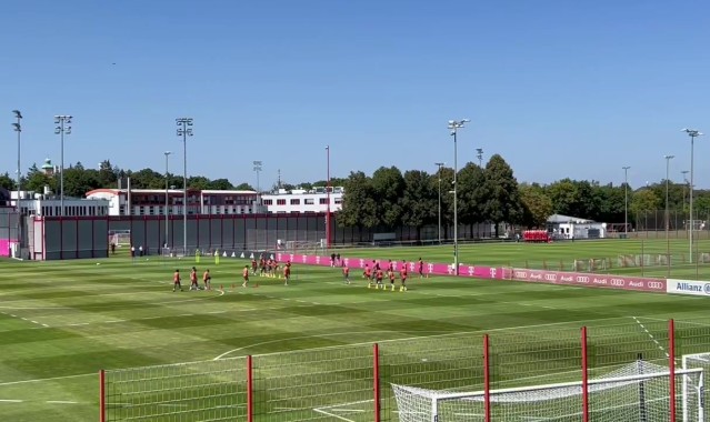 朝着复出迈进！记者：帕夫洛维奇参加拜仁今日热身