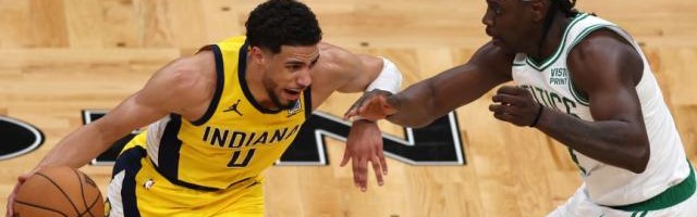 电竞比分网-雄鹿后悔吗？霍勒迪化身绿军冲冠利器，让哈利吃瘪