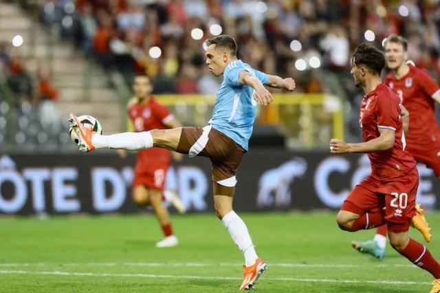 1717924641043057021.jpg 5.jpg